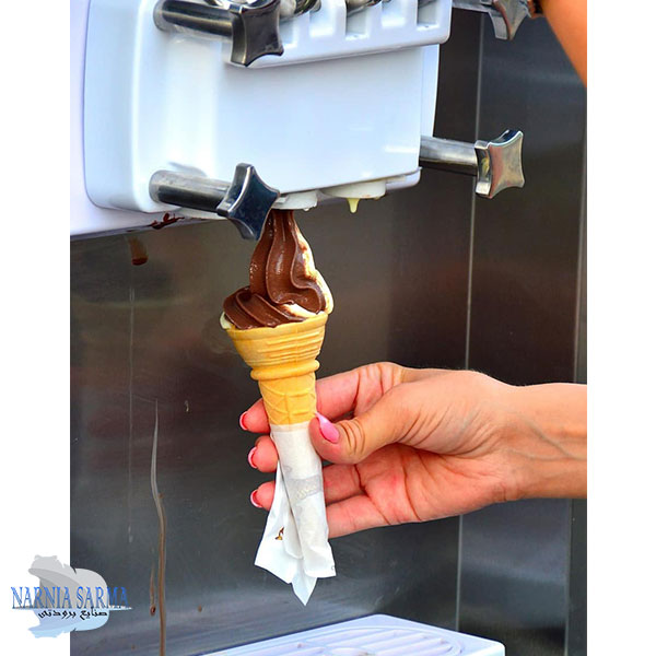 طرز تهیه بستنی شکلاتی با دستگاه بستنی ساز